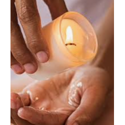 bougie de massage à partir de cires naturelles